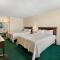 Candlewick Inn and Suites