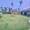 Road Garden Villa