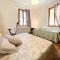 Pleasant holiday home in Colli Al Metauro with bubble bath