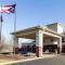 Quality Inn & Suites Oakwood Village - Cleveland South