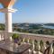 Charoulas Apartments
