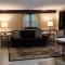 Chalet Inn & Suites