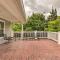 Studio in College Station with Expansive Deck! - كوليج ستيشن