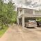 Less Than 1 Mi to Kyle Field Cozy Studio with Outdoor Space