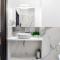 Apart House, Tylna 20