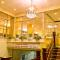 Golden Rain 2 Hotel