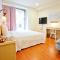 Green Park Commercial Hotel