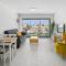 Lagoon Water Front LUX Suite (Gym/Pool/Parking)
