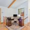 Lallis Lake House