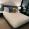 Lux 3 Bedroom Apartment in Southbank
