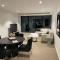 Lux 3 Bedroom Apartment in Southbank