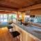 Amazing Cabin-Style House with Decks, Hot Tub & Sun - Permit 2022-STR-2