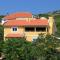 Family friendly apartments with a swimming pool Sali, Dugi otok - 8083