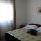 Family friendly apartments with a swimming pool Sali, Dugi otok - 8083