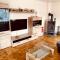 Big apartment with Wood-Burning Stove & Balcony - بوتسباخ