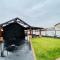 Location cottage with industrial touch