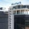 Skypark Residence Cyberjaya I Pool View with Balcony