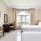 La Bonita Hotel and Apartments