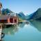 Cabin alongside the beautiful fjærlandsfjord