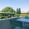 Indy Appart - T2 moderne - Clim - Parking - Balcon vue - Calme Propre