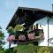 Haus Mali