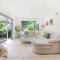 ZEN TREETOPS - Boutique 2-BR Apt w/ Private Pool
