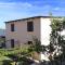 Apartments with a parking space Rukavac, Vis - 8920