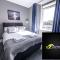 New Superhost Listing: Bright flat nr. University