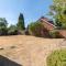 Pass the Keys Reading Luxurious Spacious Villa with Conservatory - 雷丁