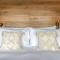 Alba - Charming boutique forest view cabin with hot tub in Ballater