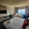 ZEN88 ESPLANADE: Hotel Suite w/ Ocean/Sunset Views - Darwin