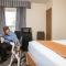 Travelodge by Wyndham Edmonton South