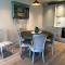 Walcot Yard with parking, Bath Keys