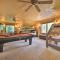 Luxe McCall Cabin with Hot Tub about 8 Mi to Skiing - McCall