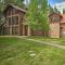 Luxe McCall Cabin with Hot Tub about 8 Mi to Skiing - McCall