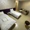 HOTEL CHARk