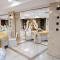Selcuk Hotel Sems-i Tebrizi