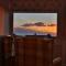 Sirens Sunset Peaceful Retreat with stunning sea views, 5 minutes from Porth Beach