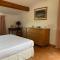 FERME DU MOULIN ROUX- 2 superbes appartements- 2cbres chacun- classé 3 étoiles, climatisés