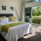Lacebark Treetops Cottage: 2 bed/2en-suite option