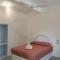 Large and comfy apartment, near DT and Principal Beach!