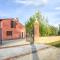 6 Bedroom Beautiful Home In Foligno