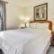 3 Bedroom Mountain Vacation Rental Located In The Heart Of Downtown Aspen Just One Block From Aspen Mountain - Aspen