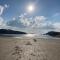 Sirens Sunset Peaceful Retreat with stunning sea views, 5 minutes from Porth Beach