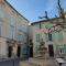 La Maison Rose