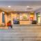 Country Inn & Suites by Radisson, Crystal Lake, IL