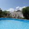 Trulli Munno con piscina by Wonderful Italy