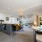Kin Ludlow Rooms