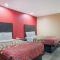 Econo Lodge Lake Charles University Area