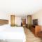 Holiday Inn Express and Suites Celaya by IHG